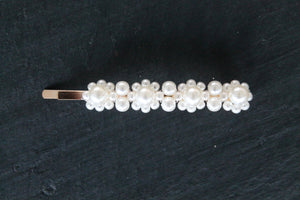 Naomi bobby pin
