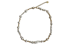 Load image into Gallery viewer, Filuca pearl necklace