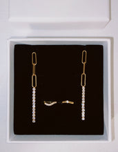 Load image into Gallery viewer, Vera link chain zirconia earrings