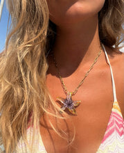 Load image into Gallery viewer, Link chain necklace with optional starfish glass pendant
