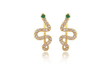 Load image into Gallery viewer, Viga snake earrings | green/white